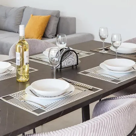 Lucas - Luxury With Parking * Makarska