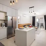 Lucas - Luxury With Parking Makarska